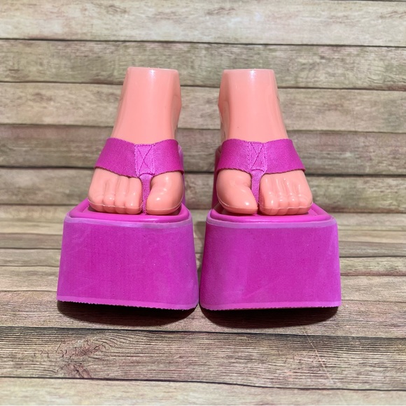 Steve Madden Pink Gwen Platform Sandals - Picture 4 of 8